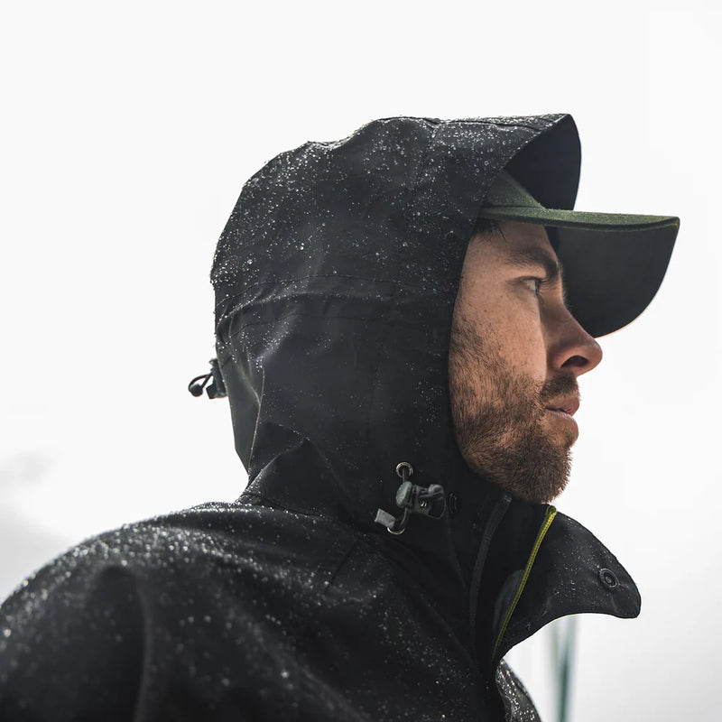 Load image into Gallery viewer, Desolve Fathom Jacket - Black
