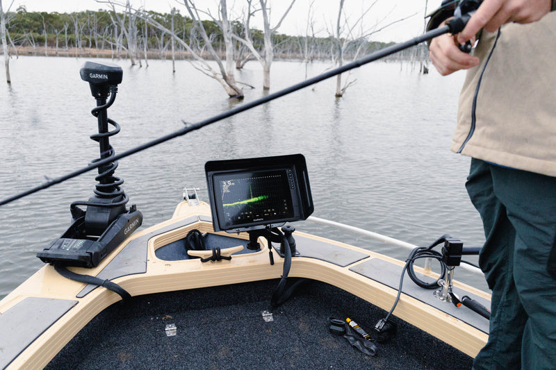 Load image into Gallery viewer, Garmin LiveScope Plus 12" Complete Fishing Bundle
