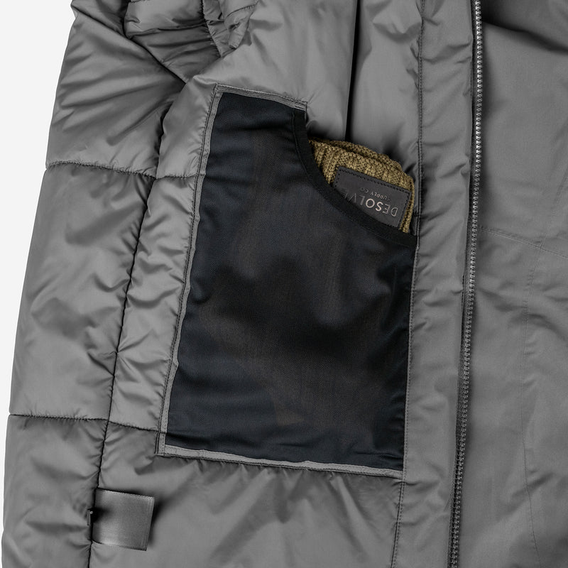 Load image into Gallery viewer, Desolve Ironloft Jacket
